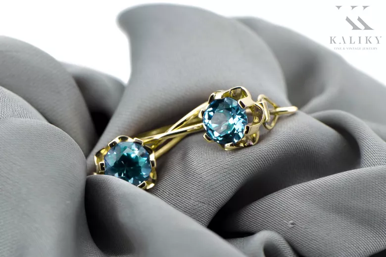 Vintage  Aquamarine 14K Yellow gold vec019y